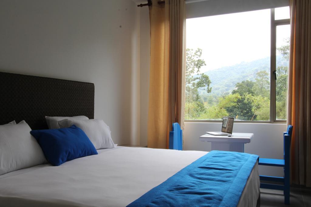 Hotel Ventura Loma Mesa de Ruitoque Extérieur photo